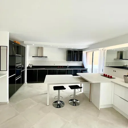 Luxe - 3 Pieces Avec Vue Mer, Piscine Et Tennis Apartment